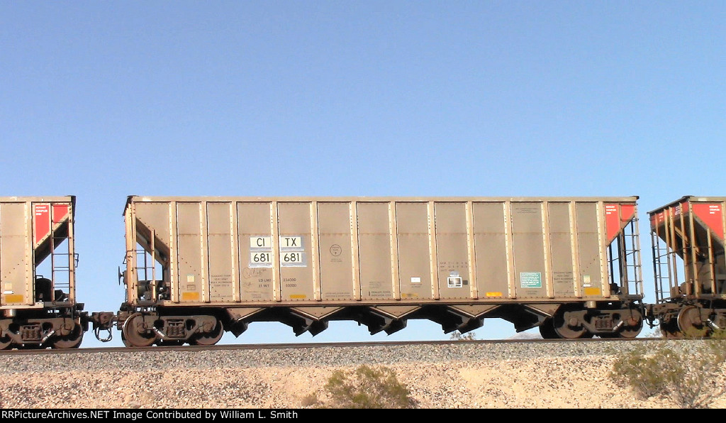 EB Unit Empty Hooper Frt at Erie NV -93